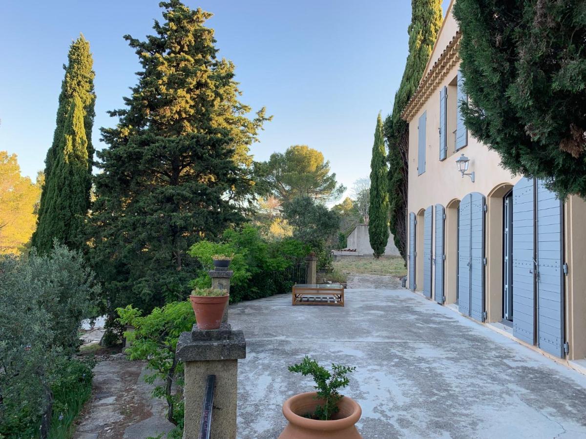 Le Mas Des Pignes -Adults Only Aix-en-Provence Dış mekan fotoğraf